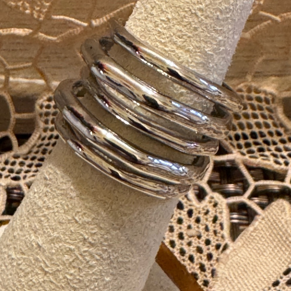 Silver Tone Multi- Octagon Shape Ring - image 4